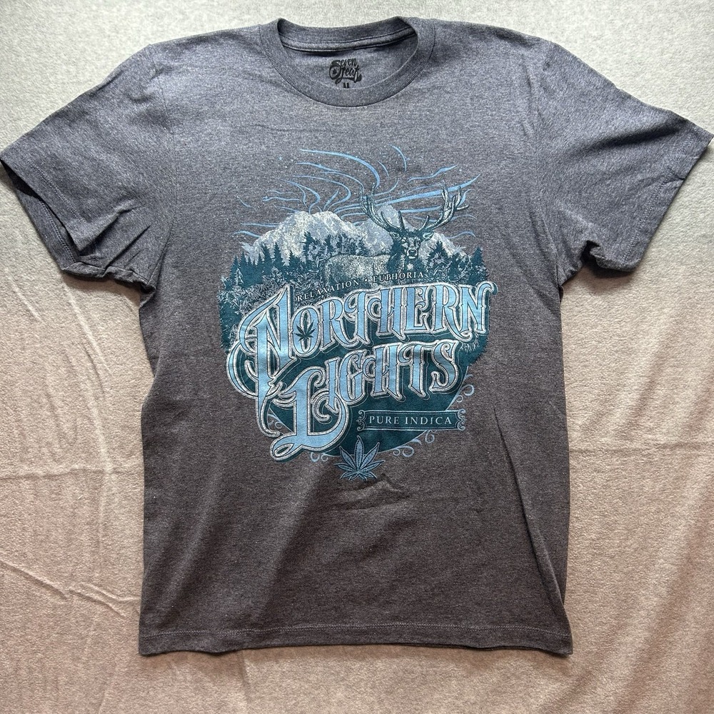 Men's Medium Graphic Northern Lights T-Shirt Weed Marijuana Streetwear